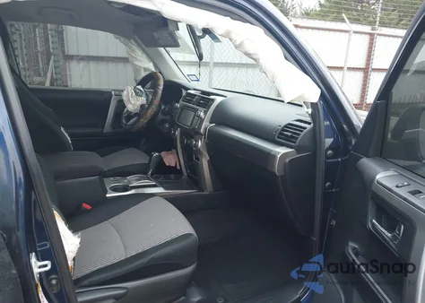 2016 Toyota 4Runner Sr5 z USA, uszkodzony, nr VIN JTEZU5JR7G5143090